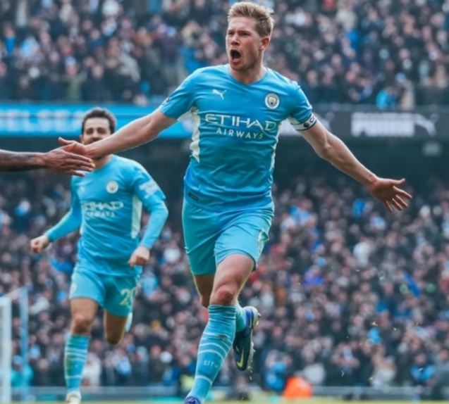  科隆门将超神扑救零封拜仁攻击群  