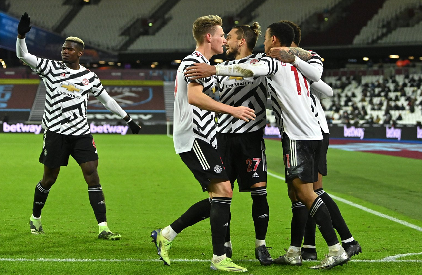  利物浦逆转狼队登顶，努涅斯替补救主  