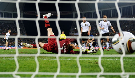  弗里克变阵收奇效 巴萨弃将成拜仁中场新核  